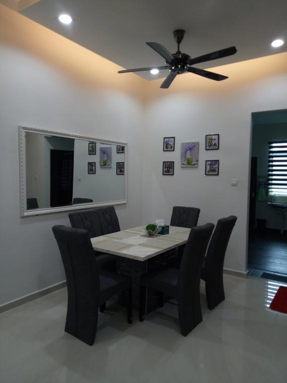 Amanda Homestay Dungun 1 Exterior photo